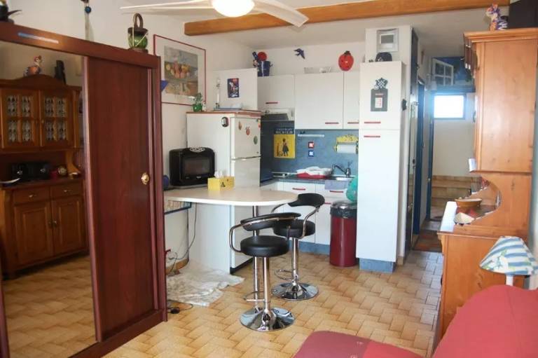 Studio with 1 room for 3 persons — photo 5