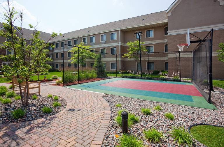 Condo Maple Grove