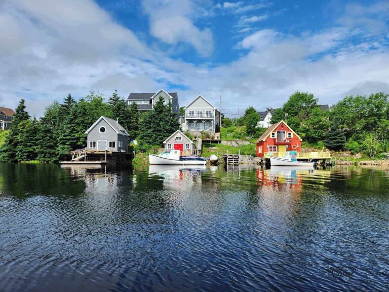 House  Dartmouth