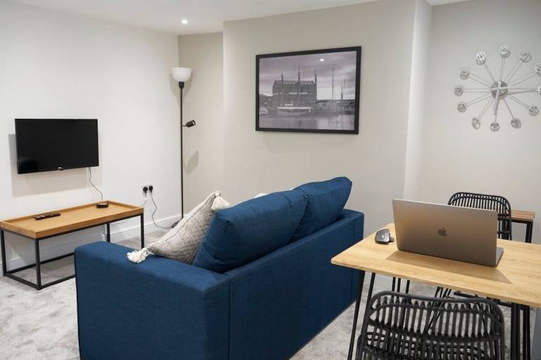 Apartment Gloucester District