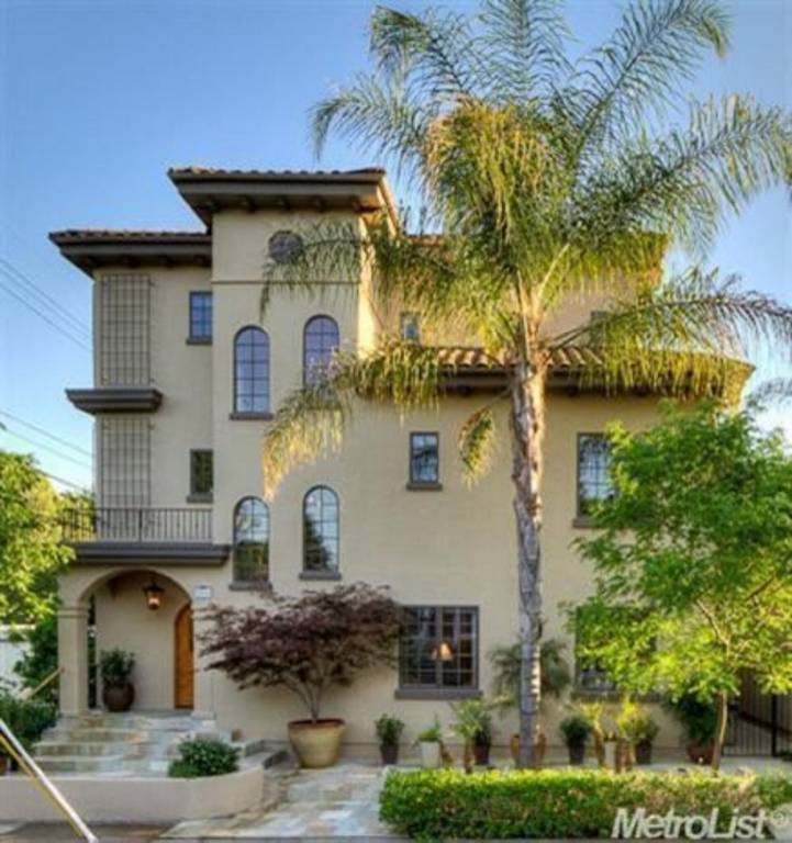 House East Sacramento