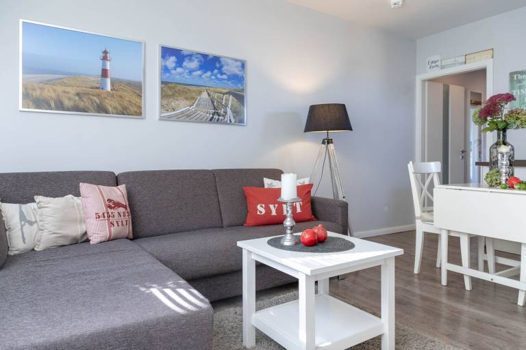 Moderne 2-Zimmerwohnung mit tollem Weitblick in ruhiger Lage — photo 4