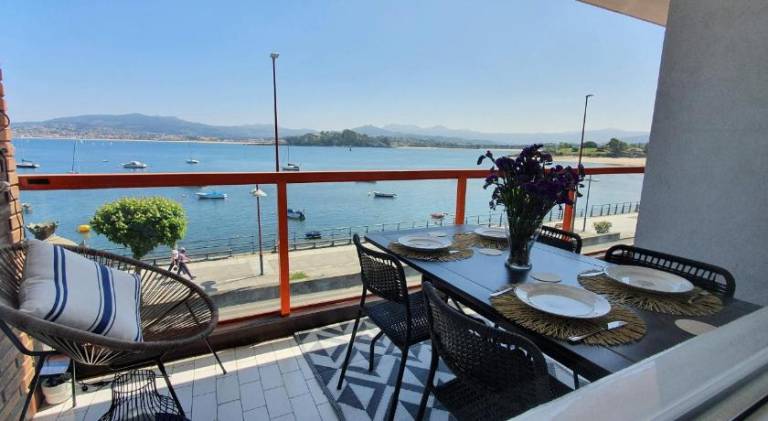 Fully equipped beautiful holiday apartment with patio | Next to the beach | Good for workation | Pet-friendly — photo 2