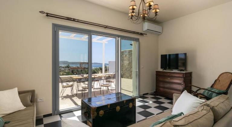 Villa with 1 room for 6 persons — photo 2
