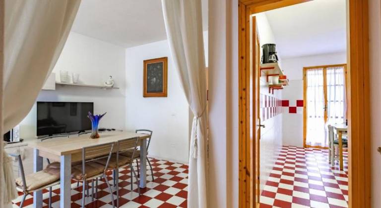 House with 3 rooms for 8 persons — photo 3