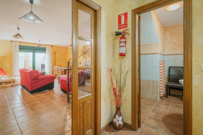 Rural House 'Casas Rurales Las Eras II B' with Mountain Views, Private Terrace and Balcony — photo 5