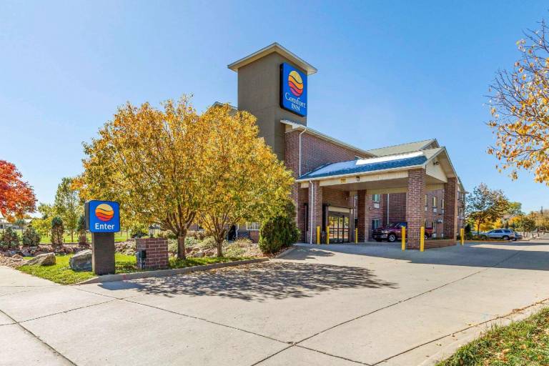 Comfort Inn Denver West Arvada Station in Wheat Ridge, CO