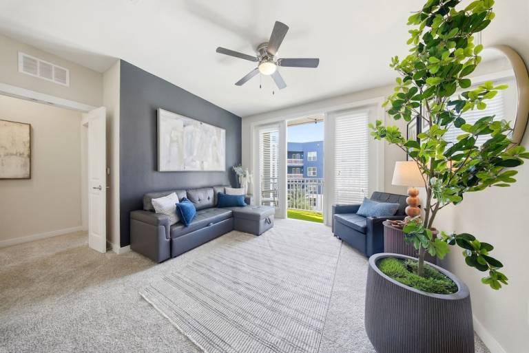 Apartment  Courier City/Oscawana