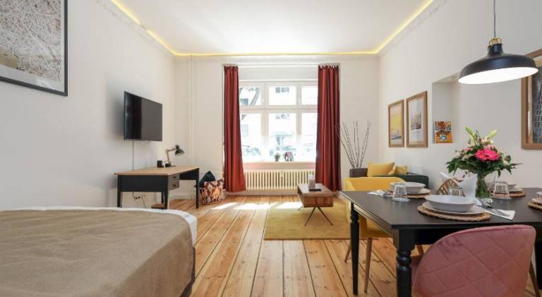 Rental apartment with 2 rooms for 4 persons — photo 2