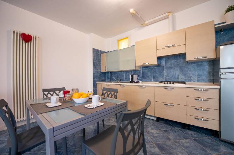 Apartment with terrace — photo 3