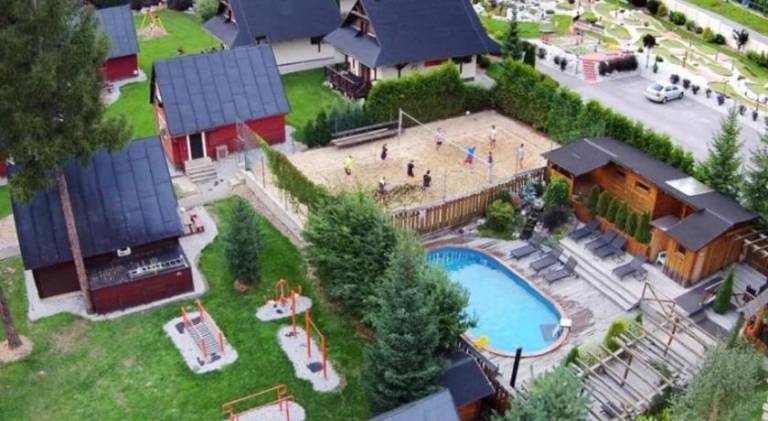 Chalet with pool | Pets are welcome in Poprad
