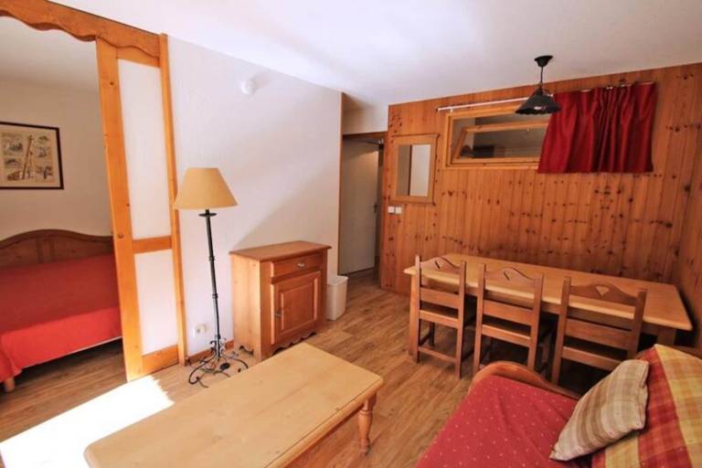 Nice holiday apartment with sauna, patio & pool | Ski nearby | Dogs allowed — photo 3