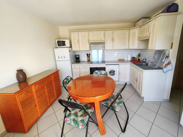 Apartment with 1 room for 4 persons in Agde