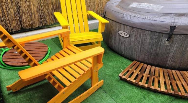 House with hot tub | Pets allowed — photo 5