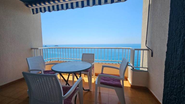 Rental apartment with patio & pool — photo 4