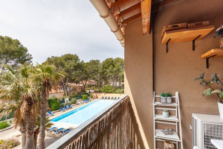 Studio 'Sanary Soleil Et Douceur 3' with Shared Pool, Wi-Fi and Air Conditioning — photo 3