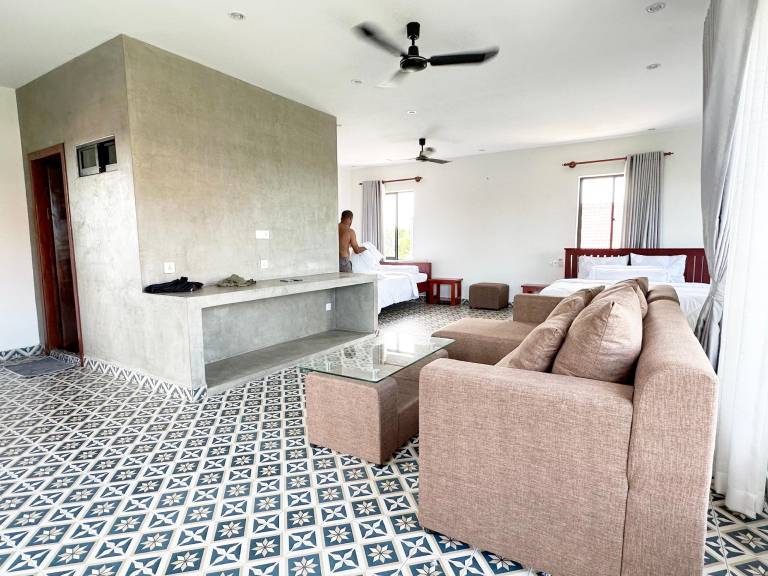 Villa with yard & barbeque | Near Pub Street | Suitable for remote work — photo 2