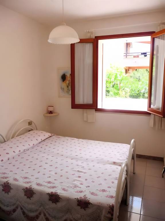 Rental apartment with patio — photo 5