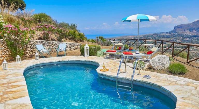 Villa with pool in Castellammare del Golfo