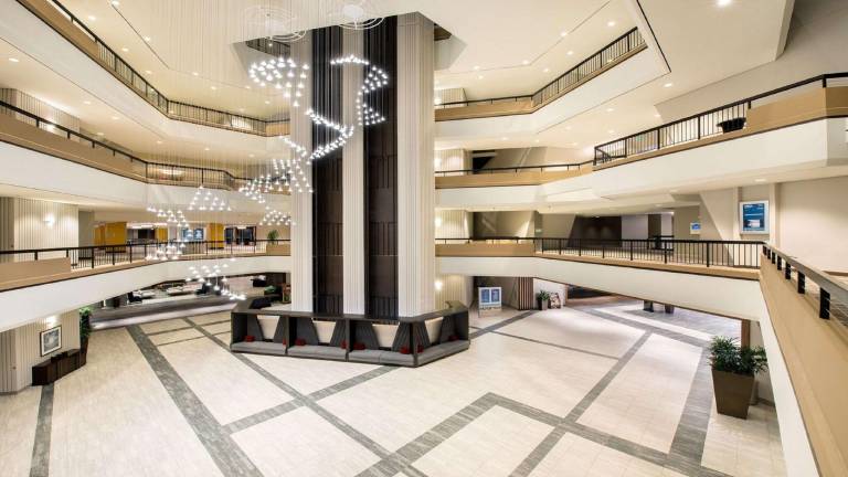 Hilton Atlanta — photo 2
