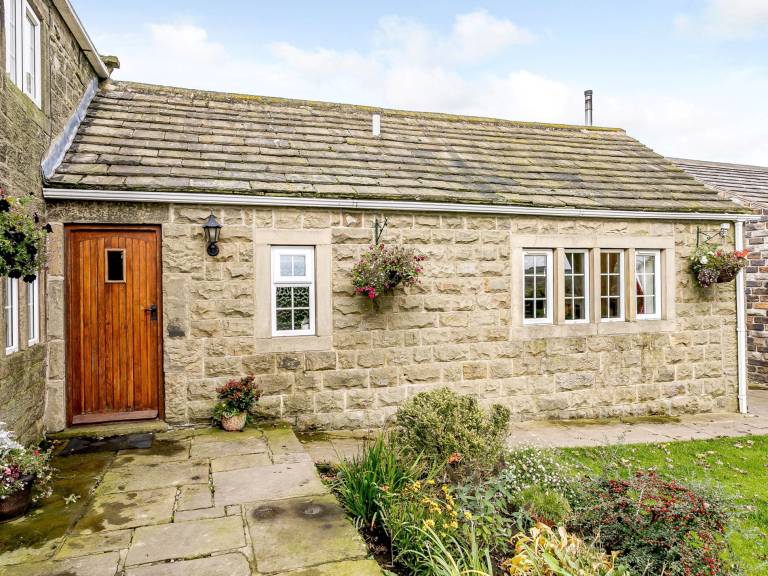 Cottage  Thurlstone