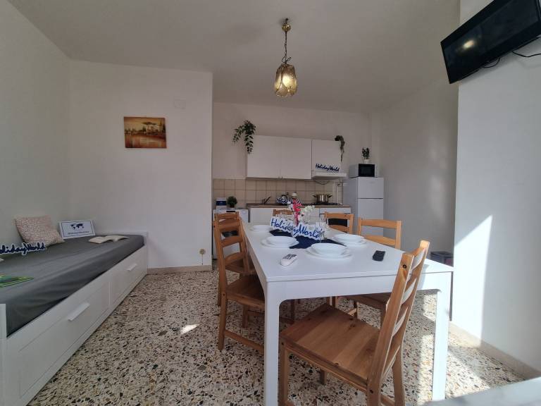 Lovely rental apartment with terrace | Dogs allowed — photo 4