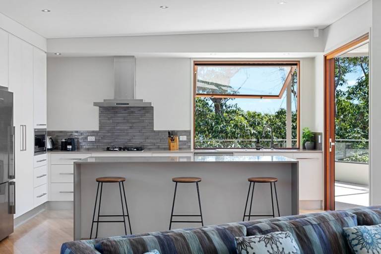 Apartment Point Lookout