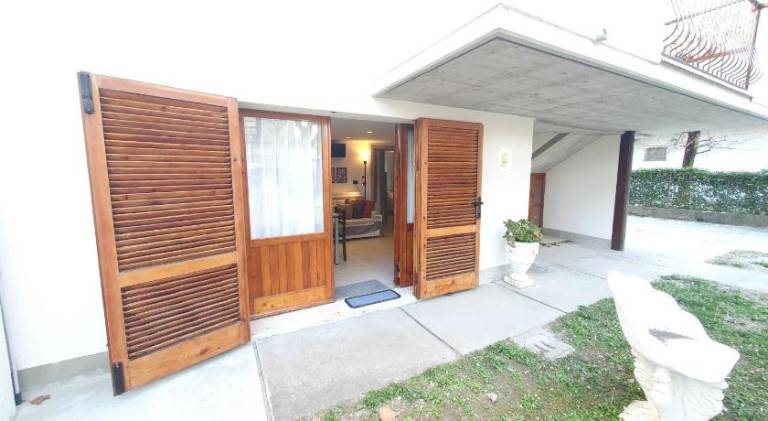 Apartment with 2 rooms for 5 persons — photo 3