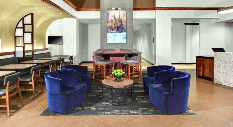 Hyatt Place Albuquerque Airport — photo 2