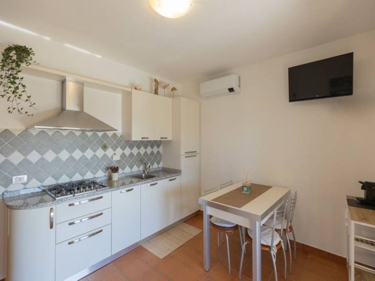 Child-friendly apartment with garden & grill | Next to the beach | Dogs allowed — photo 4