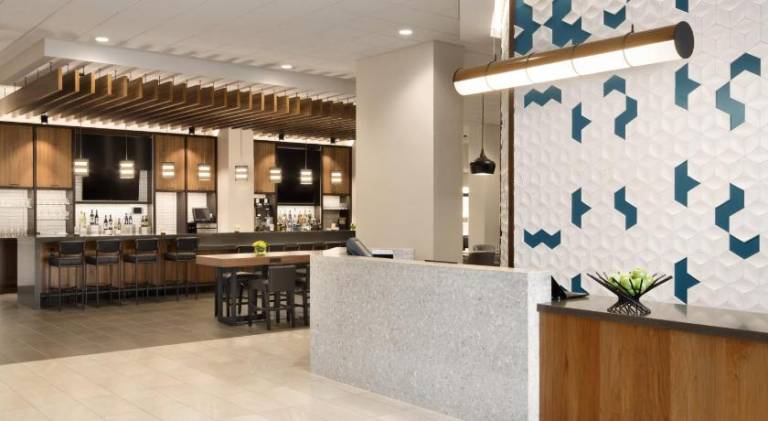 Hyatt Place Chicago Ohare Airport — photo 4
