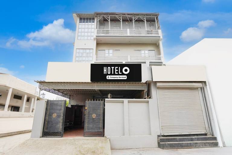 Hotel O Dehradun City Centre