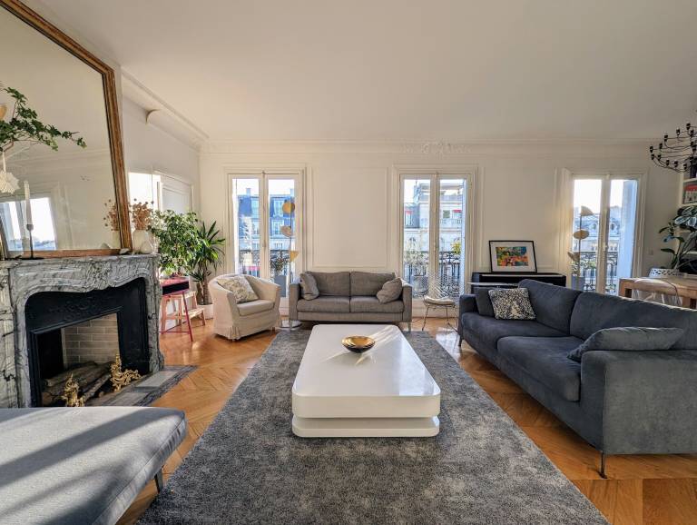 Appartement  10e arrondissement