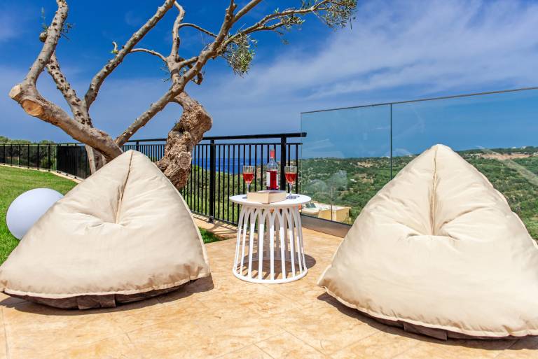 Luxury Villa Oasis, 11 bedrooms with Heated Pool — photo 4