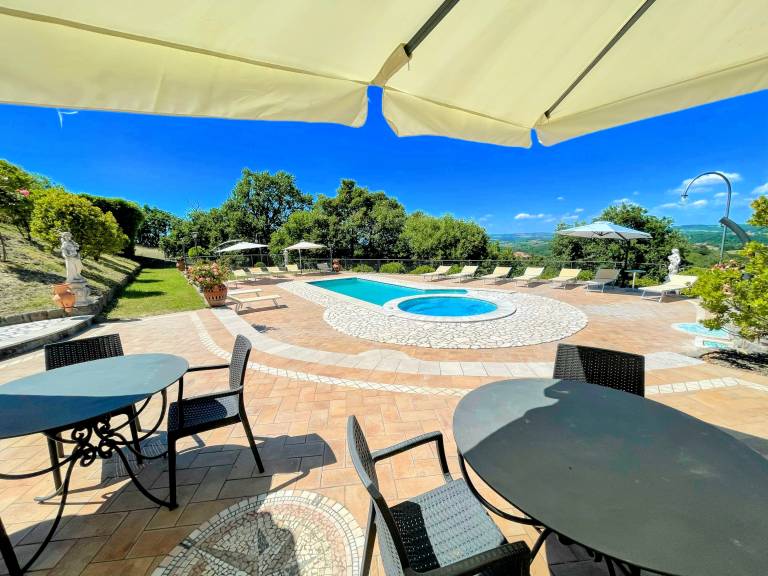 Villa with jacuzzi, patio & private pool | Pool view — photo 5