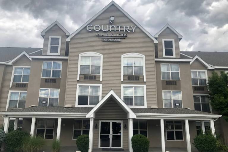 Country Inn & Suites by Radisson West Valley City UT