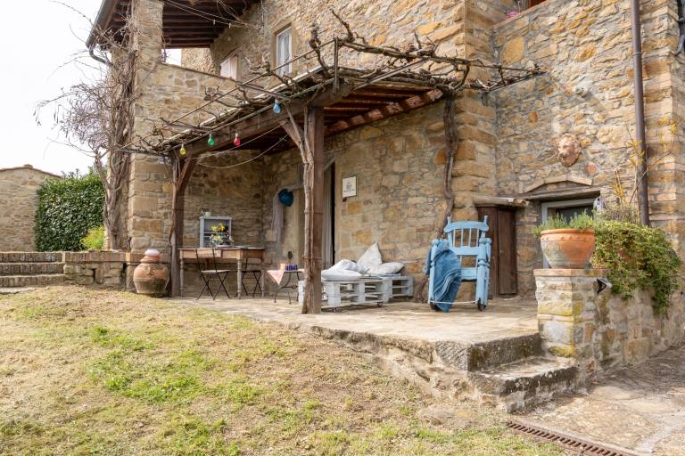 Pleasant studio with patio | Garden view | Dogs allowed in Anghiari