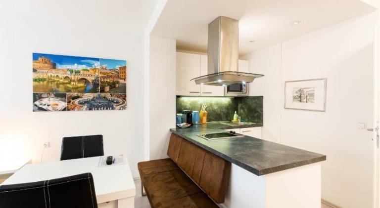 Apartment with 1 room for 4 persons — photo 4