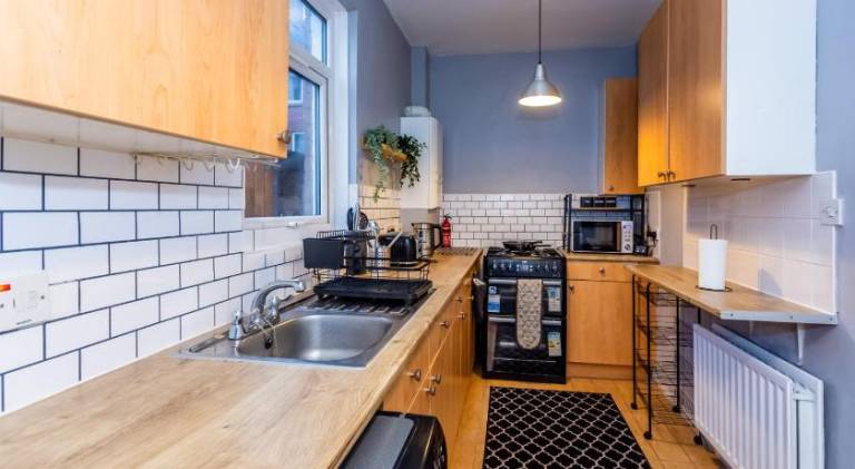 Holiday apartment with 2 rooms for 5 persons — photo 3
