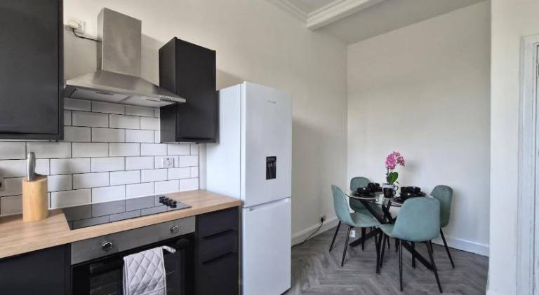 Rental apartment with 2 rooms for 5 persons — photo 4