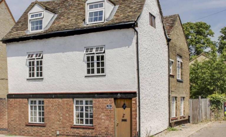 House  Saint Neots