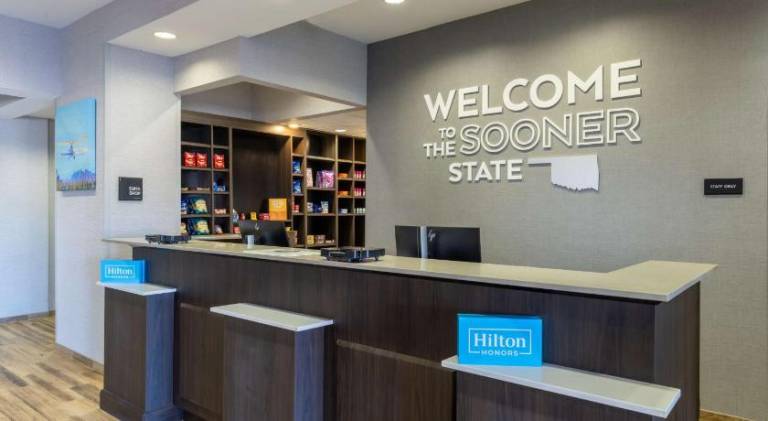 Hampton Inn & Suites Woodward — photo 4