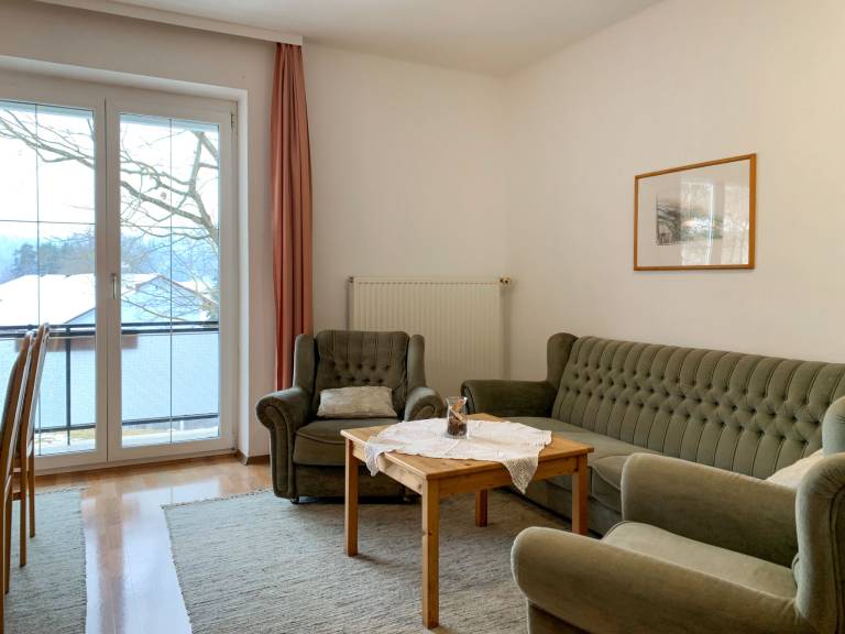 Rental apartment with garden & barbeque | Lake view — photo 4
