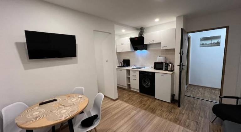 Beautiful rental apartment with pool | Dogs allowed — photo 2