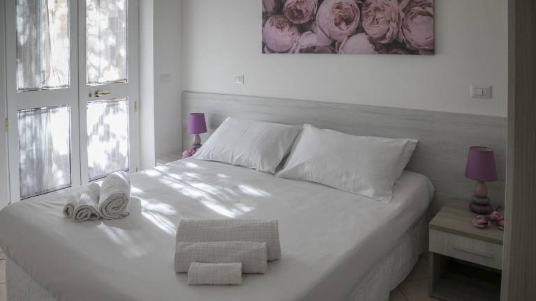 Rental apartment with BBQ, garden & patio | Next to the beach | Pet-friendly — photo 2