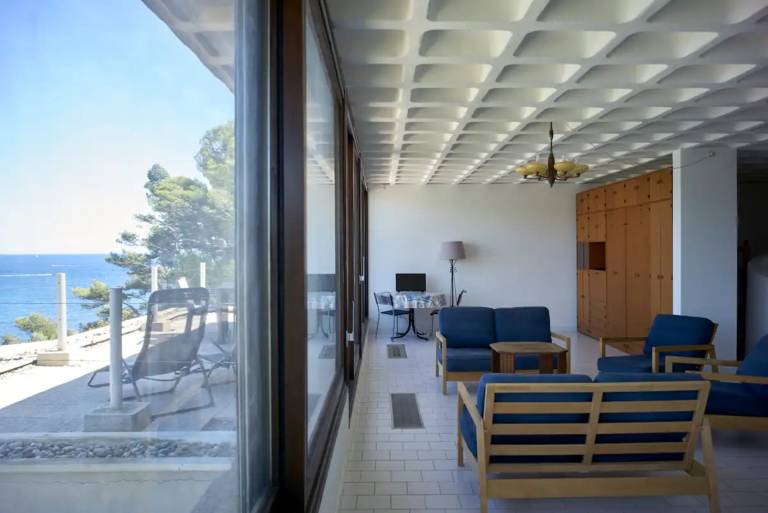 Fully equipped rental apartment with terrace | Sea view | Beach nearby | Pets allowed — photo 4