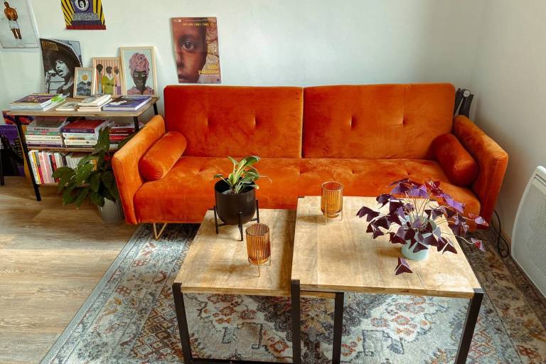 Bright apartment near Paris Montreuil