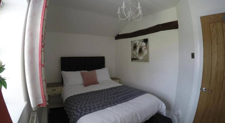 House with 2 rooms for 4 persons — photo 4