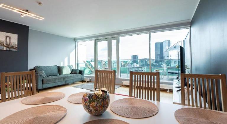 Apartment | Near Town Hall Square — photo 4