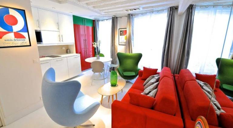 Fully equipped charming rental apartment | Next to Notre-Dame de Paris | Good for workation | Pets allowed — photo 3